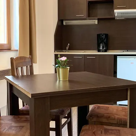 Stayinn Banderitsa In *